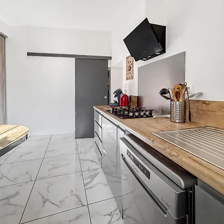 Authentique T3 Climatisé Aux Portes De Nîmes Meynes